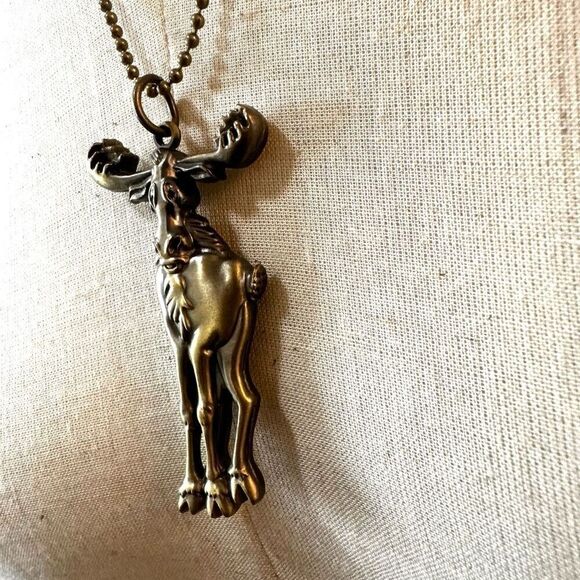 Moose long bronze tone pendant necklace - Picture 4 of 11